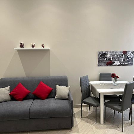 Carol Home Bari Bagian luar foto
