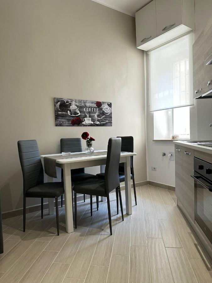 Carol Home Bari Bagian luar foto